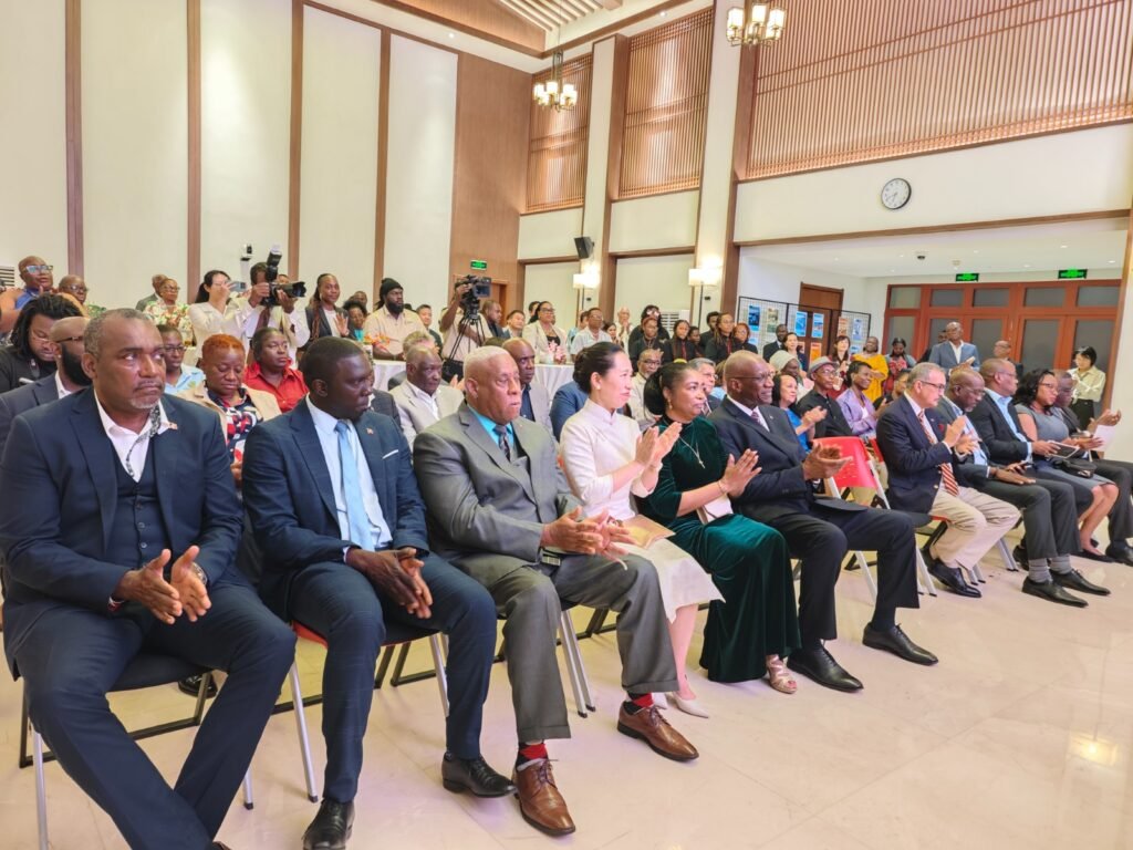 A Toast to Friendship: New Chinese Ambassador Welcomed